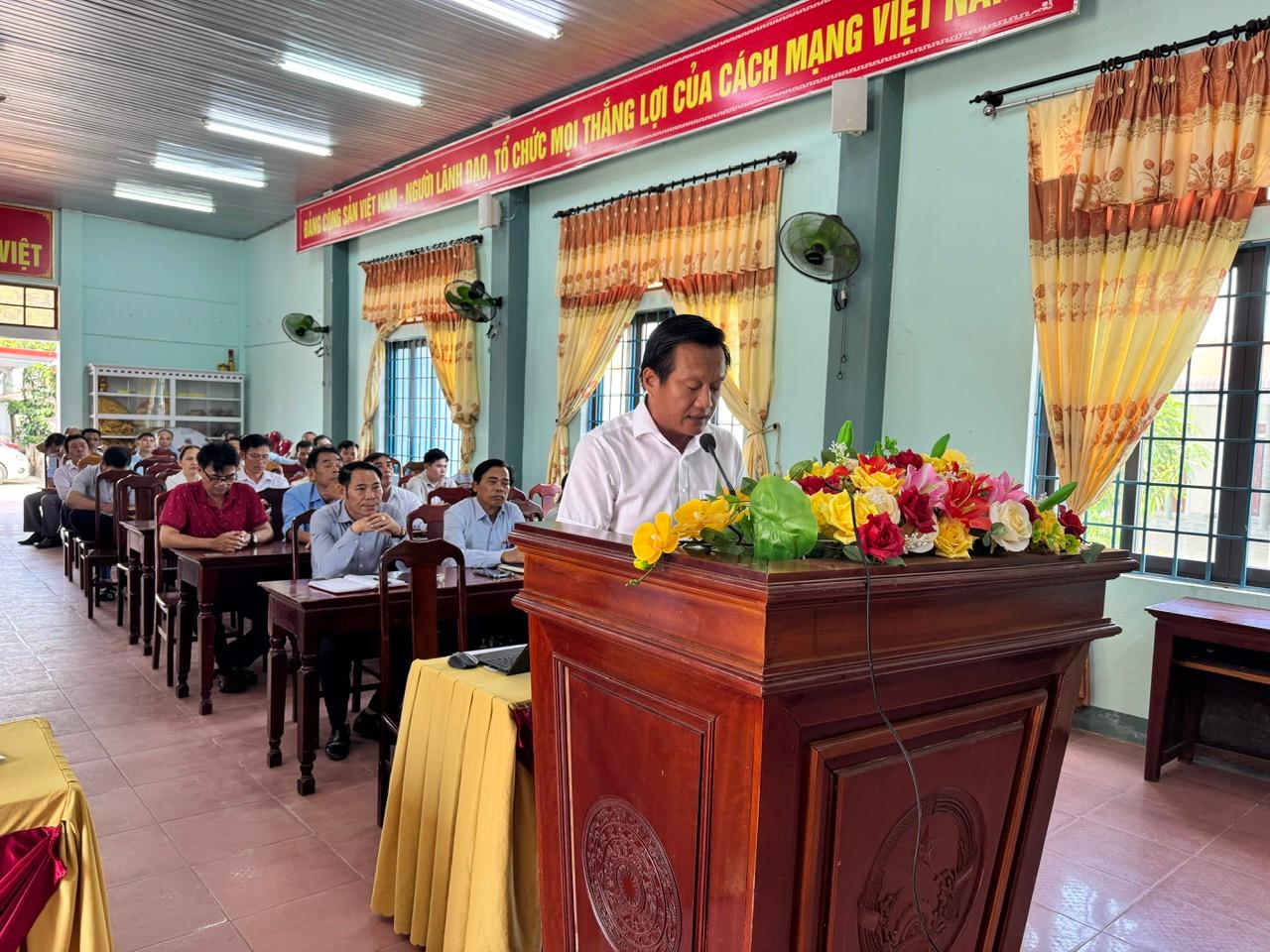Tham luận “Nâng cao hiệu quả công tác giải quyết thủ tục hành...